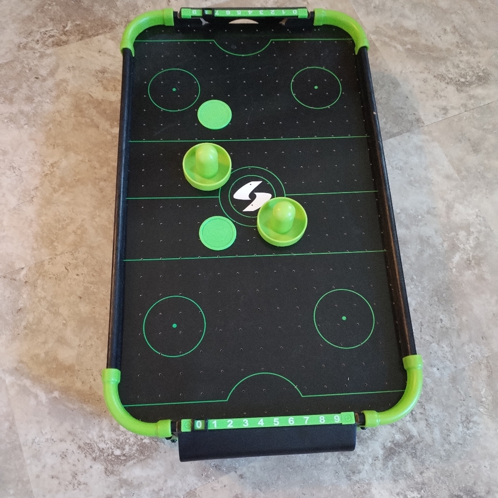 😎 Sportcraft Table Top Neon Air Hockey 22.4in x 12in x3.3in Two Paddles GUC